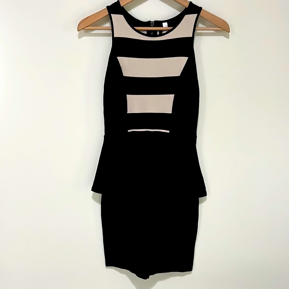 KENSIE xs peplum dress
